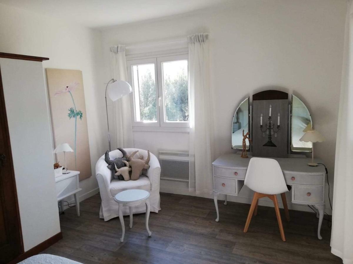 Chambre Lumineuse, Calme Absolu Allauch Luaran gambar